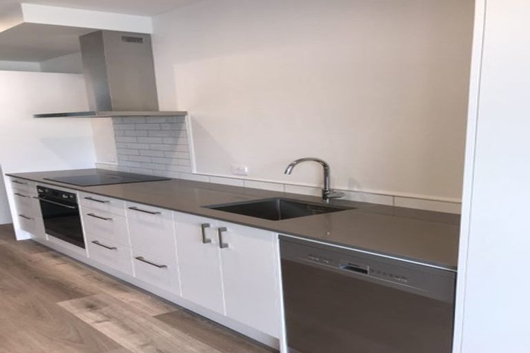 Photo of property in 208/2 Onepu Road, Kilbirnie, Wellington, 6022