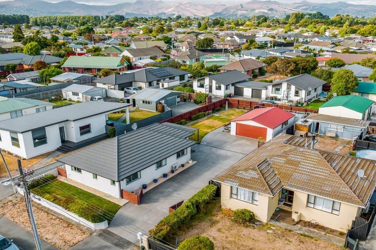 Photo of property in 16 Ottawa Road, Wainoni, Christchurch, 8061