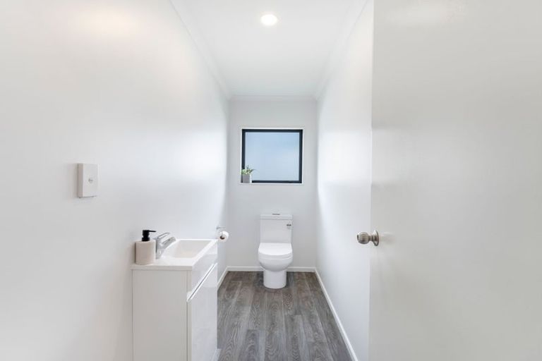 Photo of property in 29 Gledstane Road, Stanmore Bay, Whangaparaoa, 0932
