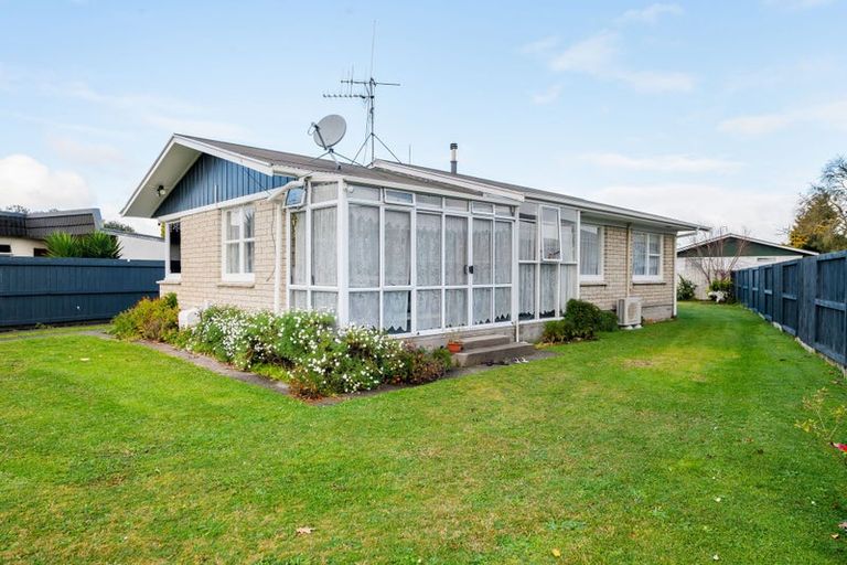 Photo of property in 53 Collins Road, Melville, Hamilton, 3206