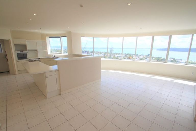 Photo of property in Shangri La Apartments, 7/97 Jervois Road, Herne Bay, Auckland, 1011