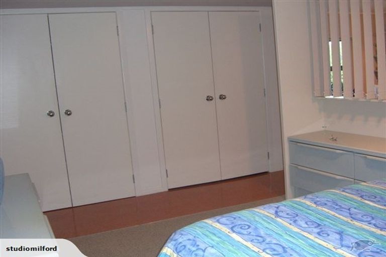 Photo of property in 7 Peter Terrace, Castor Bay, Auckland, 0620