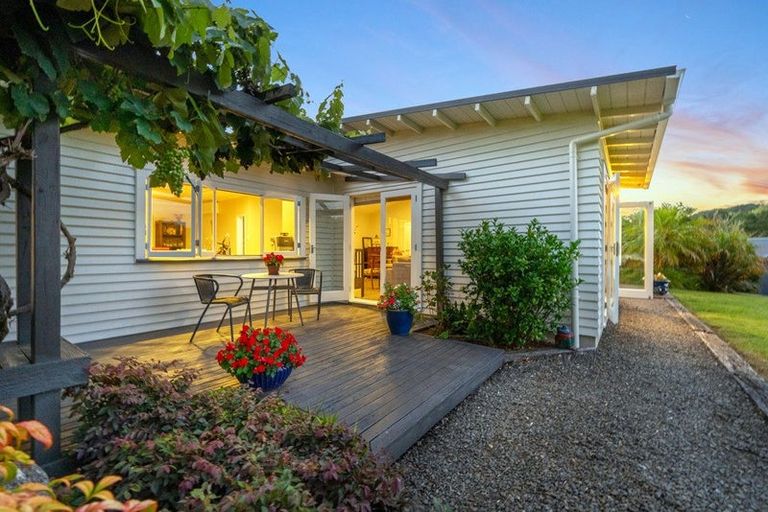 Photo of property in 1232 Weranui Road, Wainui, Silverdale, 0994