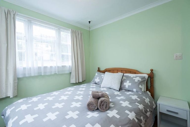 Photo of property in 92 Fraser Avenue, Johnsonville, Wellington, 6037