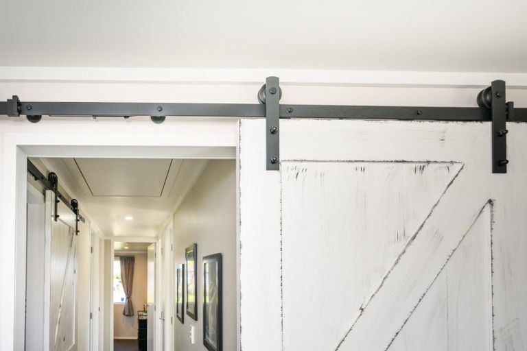 Photo of property in 7 Colonial Place, Kelvin Grove, Palmerston North, 4414