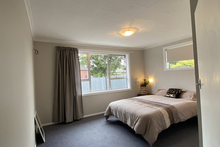 Photo of property in 35 Wilton Crescent, Bishopdale, Christchurch, 8053