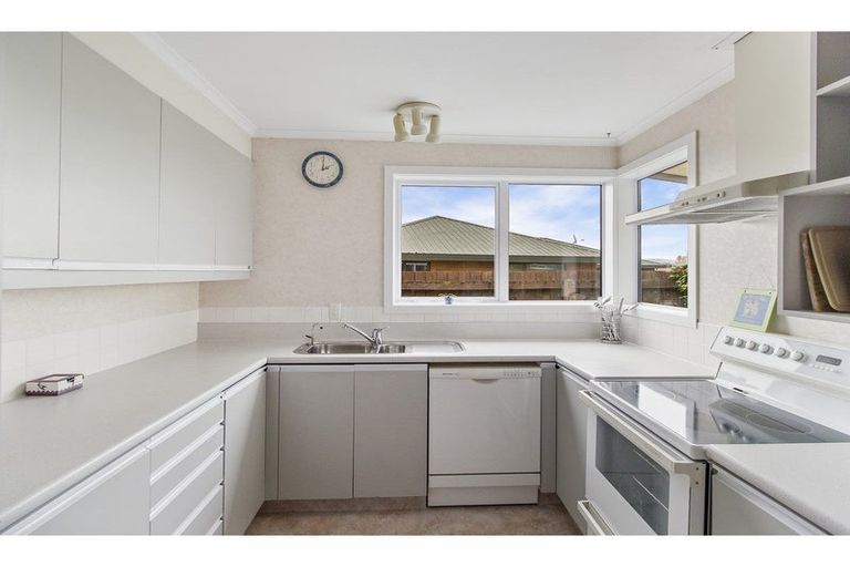 Photo of property in 24a Orielton Place, Gleniti, Timaru, 7910