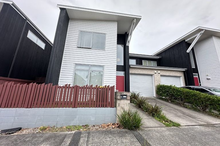 Photo of property in 5 Harvard Street, Hobsonville, Auckland, 0616