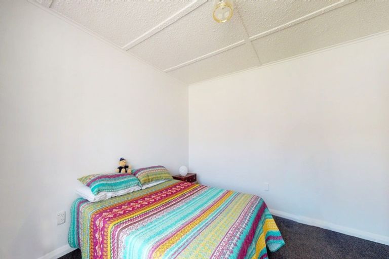 Photo of property in 42 Whakapaki Street, Urenui, 4375