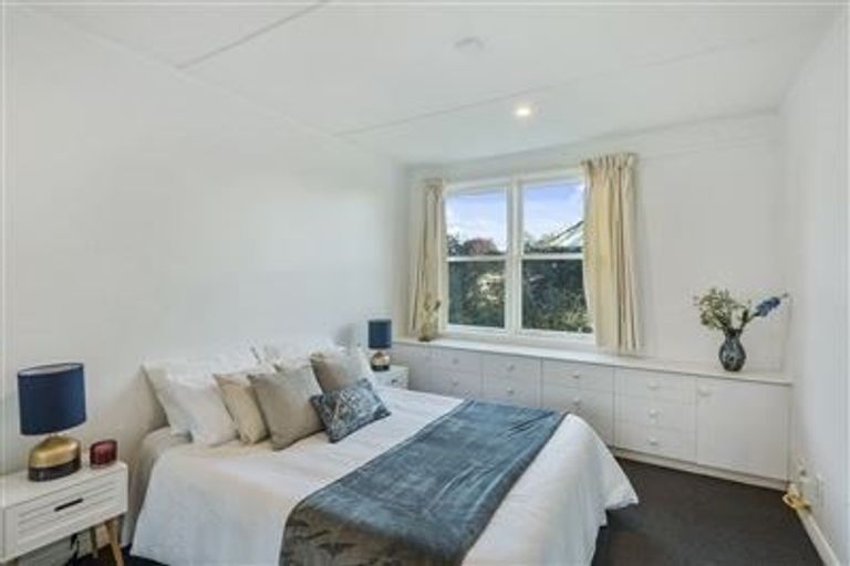 Photo of property in 2 Homer Place, Upper Riccarton, Christchurch, 8041