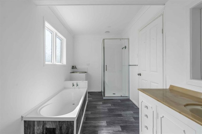 Photo of property in 37 Tramway Road, Strathern, Invercargill, 9812