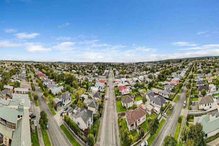 Photo of property in 60 Centre Street, Strathern, Invercargill, 9812