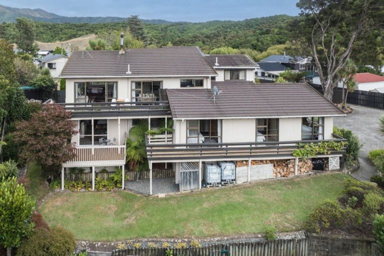 Photo of property in 29a Ranui Street, Waikawa, Picton, 7220