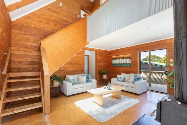 Photo of property in 185 Rahuikiri Road, Tomarata, Wellsford, 0972