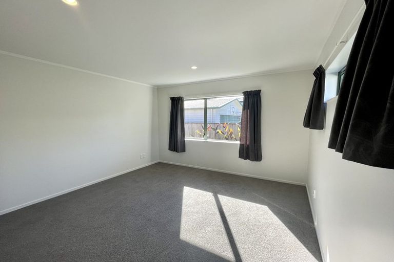 Photo of property in 5a Francis Road, Paraparaumu Beach, Paraparaumu, 5032