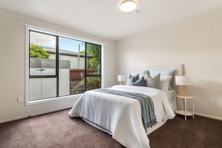 Photo of property in 16 Sandra Street, South New Brighton, Christchurch, 8062