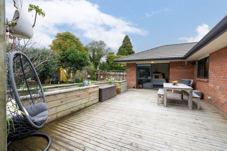 Photo of property in 6 Nimmo Avenue, Waikanae, 5036