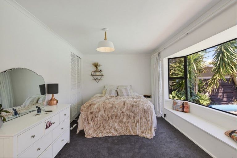 Photo of property in 278 Tukapa Street, Hurdon, New Plymouth, 4310