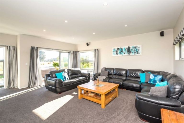 Photo of property in 2 The Belfry, Waimairi Beach, Christchurch, 8083