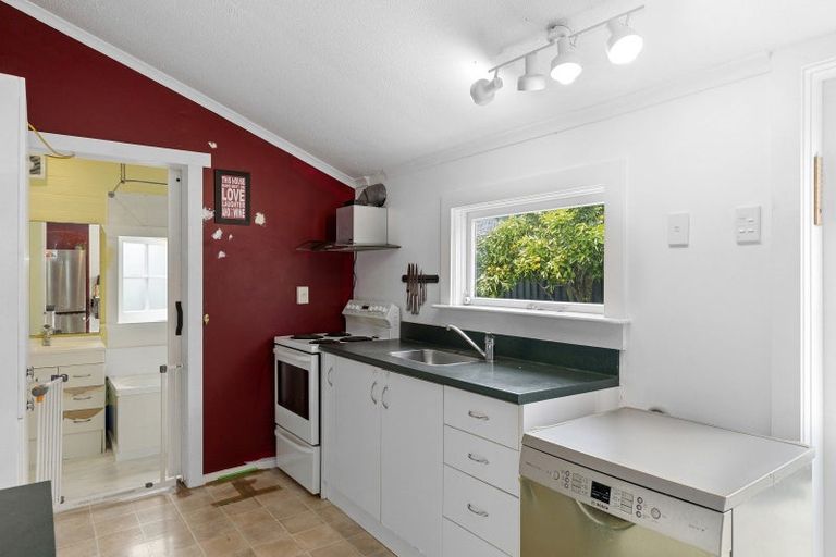 Photo of property in 71 Wilford Street, Wallaceville, Upper Hutt, 5018