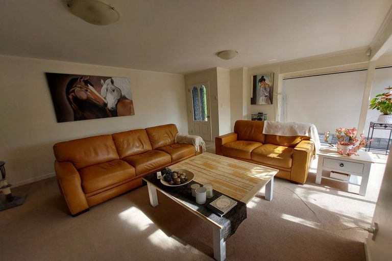 Photo of property in 19a Elizabeth Street, Orewa, 0931