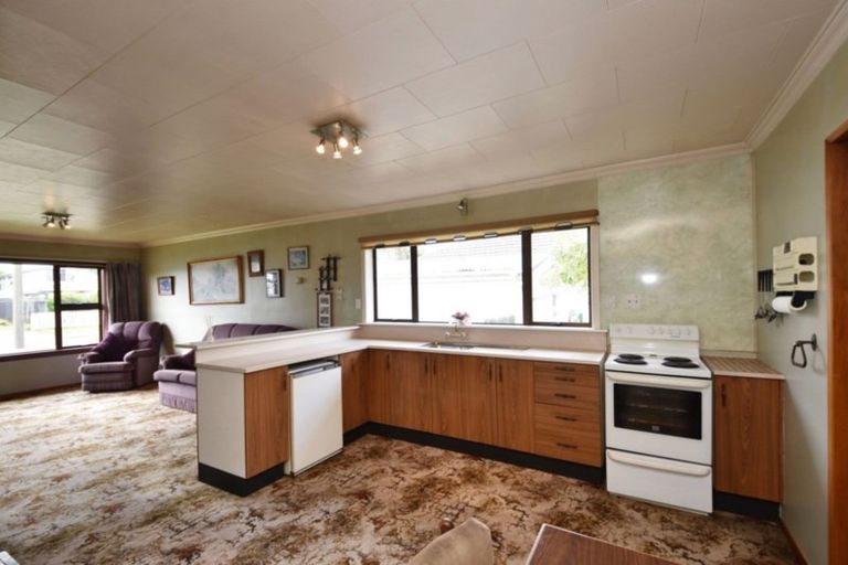 Photo of property in 38 Stobo Street, Grasmere, Invercargill, 9810