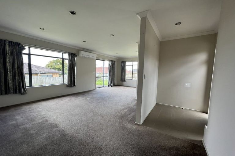 Photo of property in 250 Royal Road, Massey, Auckland, 0614