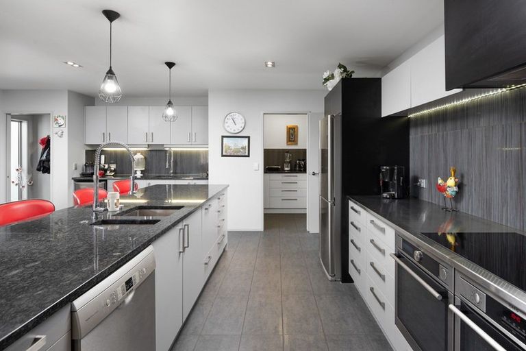 Photo of property in 9 Nottinghill Drive, Springlands, Blenheim, 7201