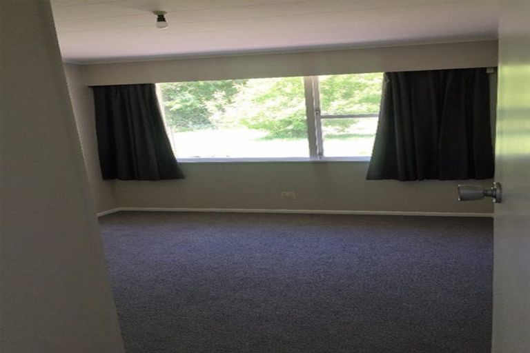 Photo of property in 19 Lord Street, Stokes Valley, Lower Hutt, 5019