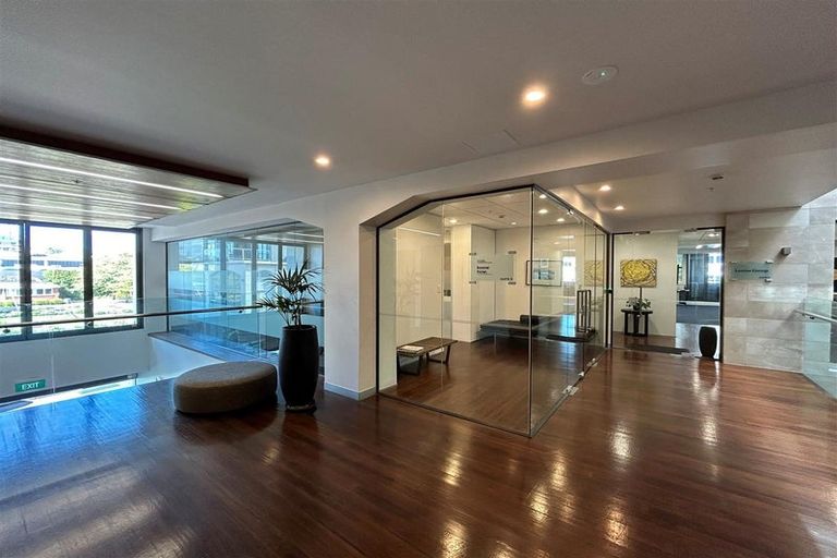 Photo of property in Heards Building, 303/2 Ruskin Street, Parnell, Auckland, 1052