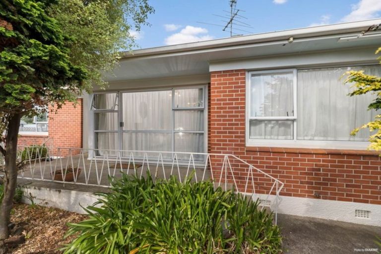 Photo of property in 3 Navarre Road, Glendowie, Auckland, 1071