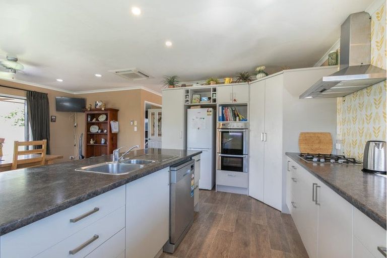 Photo of property in 6 Vogel Place, Te Aroha, 3320