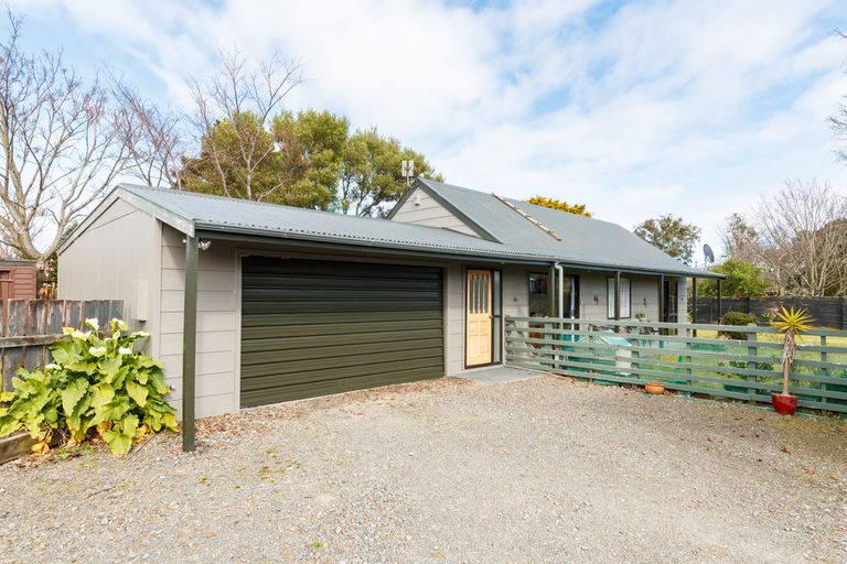 Photo of property in 81a Durham Street, Ashhurst, 4810