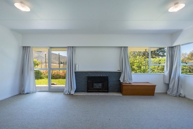 Photo of property in 23 Old School Road, Tapawera, Nelson, 7072