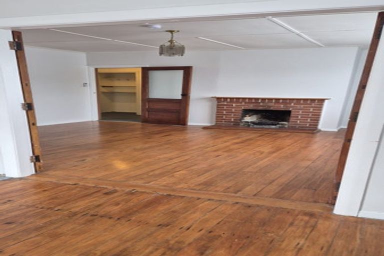 Photo of property in 1159 High Street, Taita, Lower Hutt, 5011