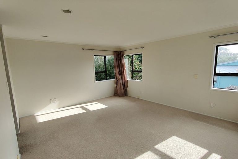 Photo of property in 2/87 Clovelly Road, Bucklands Beach, Auckland, 2012