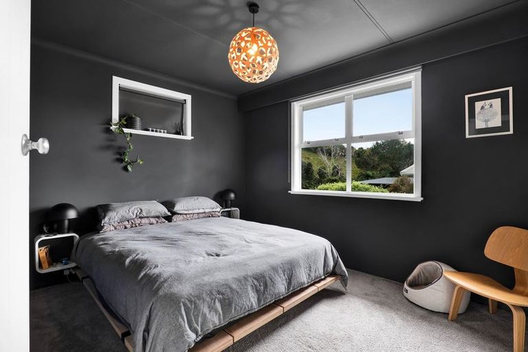 Photo of property in 46 Oranga Street, Marfell, New Plymouth, 4310