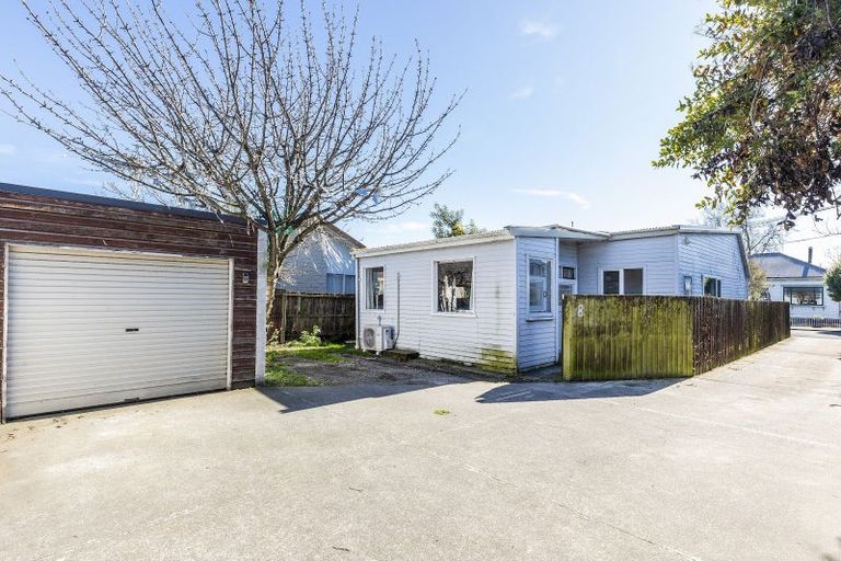 Photo of property in 8 Bass Street, Woolston, Christchurch, 8062
