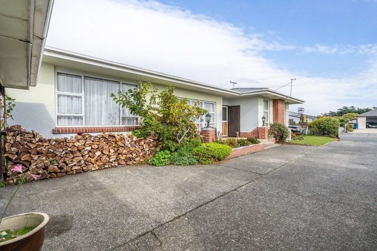 Photo of property in 155 Paterson Street, Grasmere, Invercargill, 9810