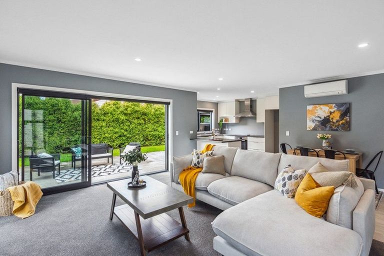 Photo of property in 35 Gallipoli Place, Paraparaumu, 5032