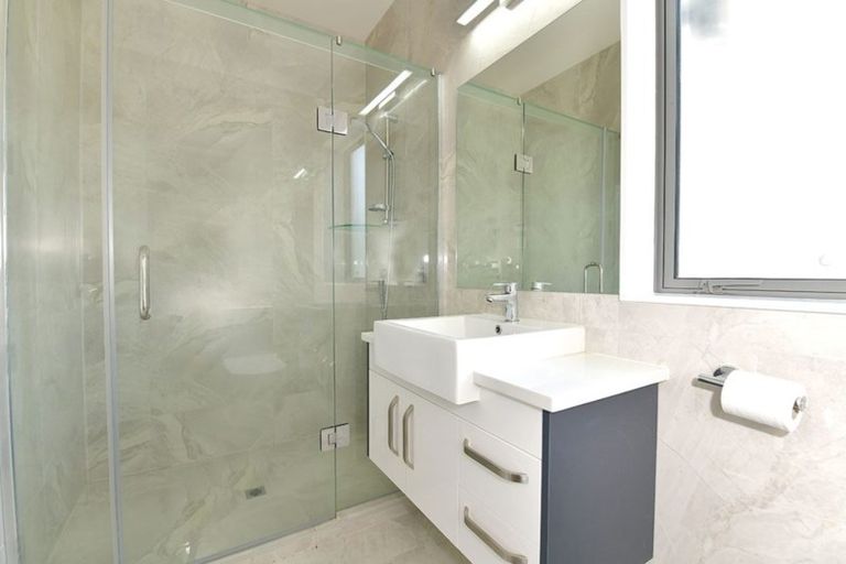 Photo of property in 19 Resolution Drive, Gulf Harbour, Whangaparaoa, 0930