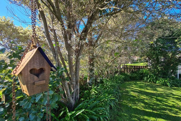 Photo of property in 970 Rings Road, Coromandel, 3506