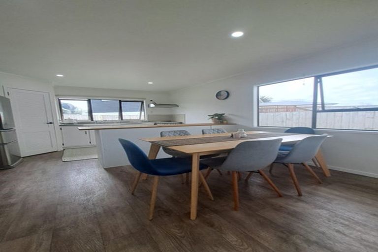 Photo of property in 8 Pacific Street, Waiuku, 2123