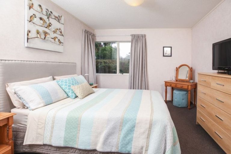 Photo of property in 10 Hastings Place, Hamilton Lake, Hamilton, 3204