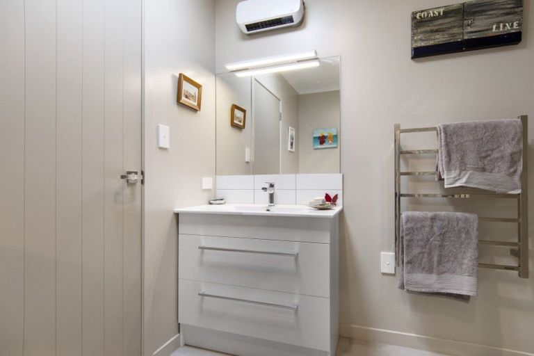 Photo of property in Waterview Estate, 53/4 Greystone Place, Omokoroa, 3114