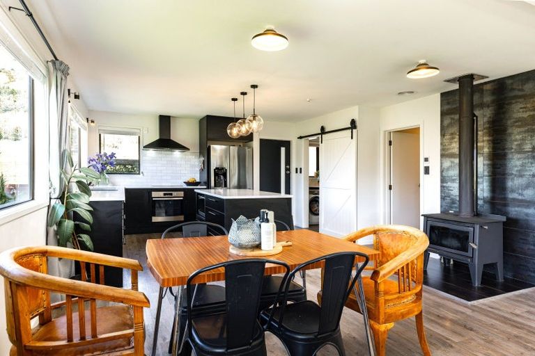 Photo of property in 1058 Queen Charlotte Drive, Linkwater, Picton, 7281