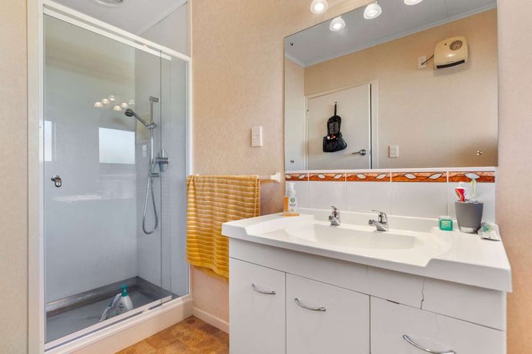 Photo of property in 3b Raniera Place, Springfield, Rotorua, 3015