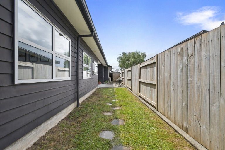 Photo of property in 14 Millbrook Place, Ashhurst, 4810