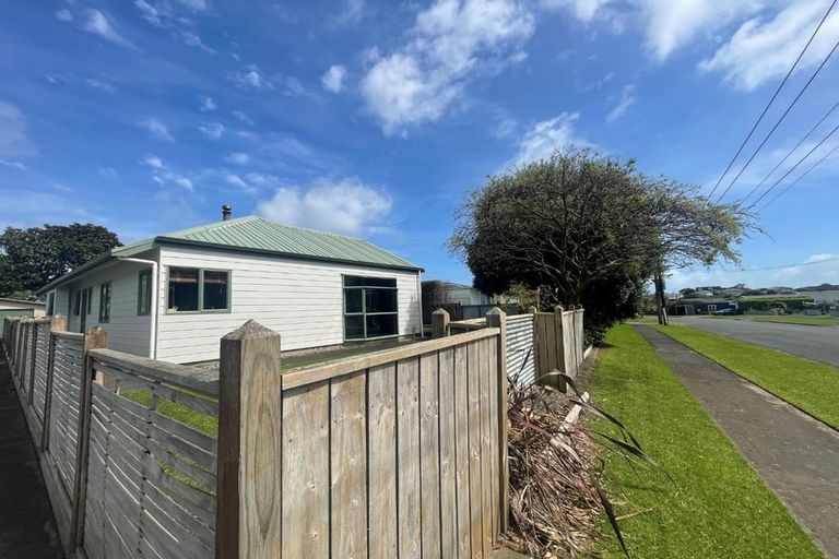 Photo of property in 50 Murray Street, Bell Block, New Plymouth, 4312