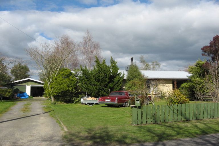 Photo of property in 24 Shanly Street, Waipawa, 4210
